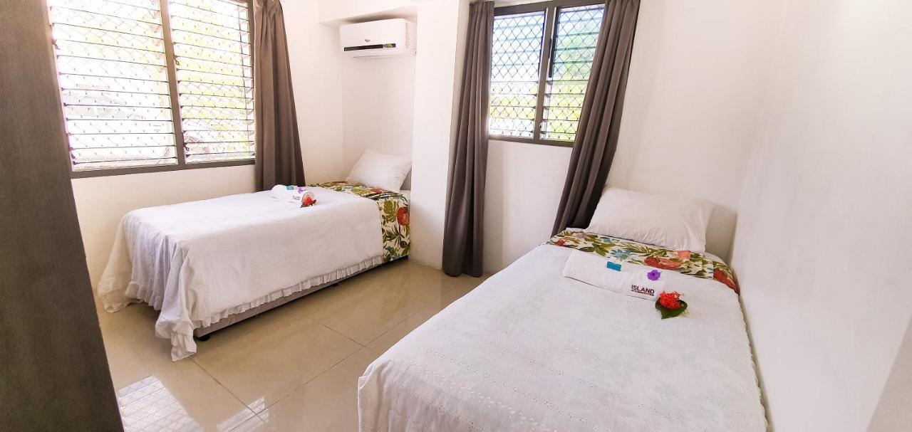 Island Accommodation 68 Extension Street ซุวา ภายนอก รูปภาพ